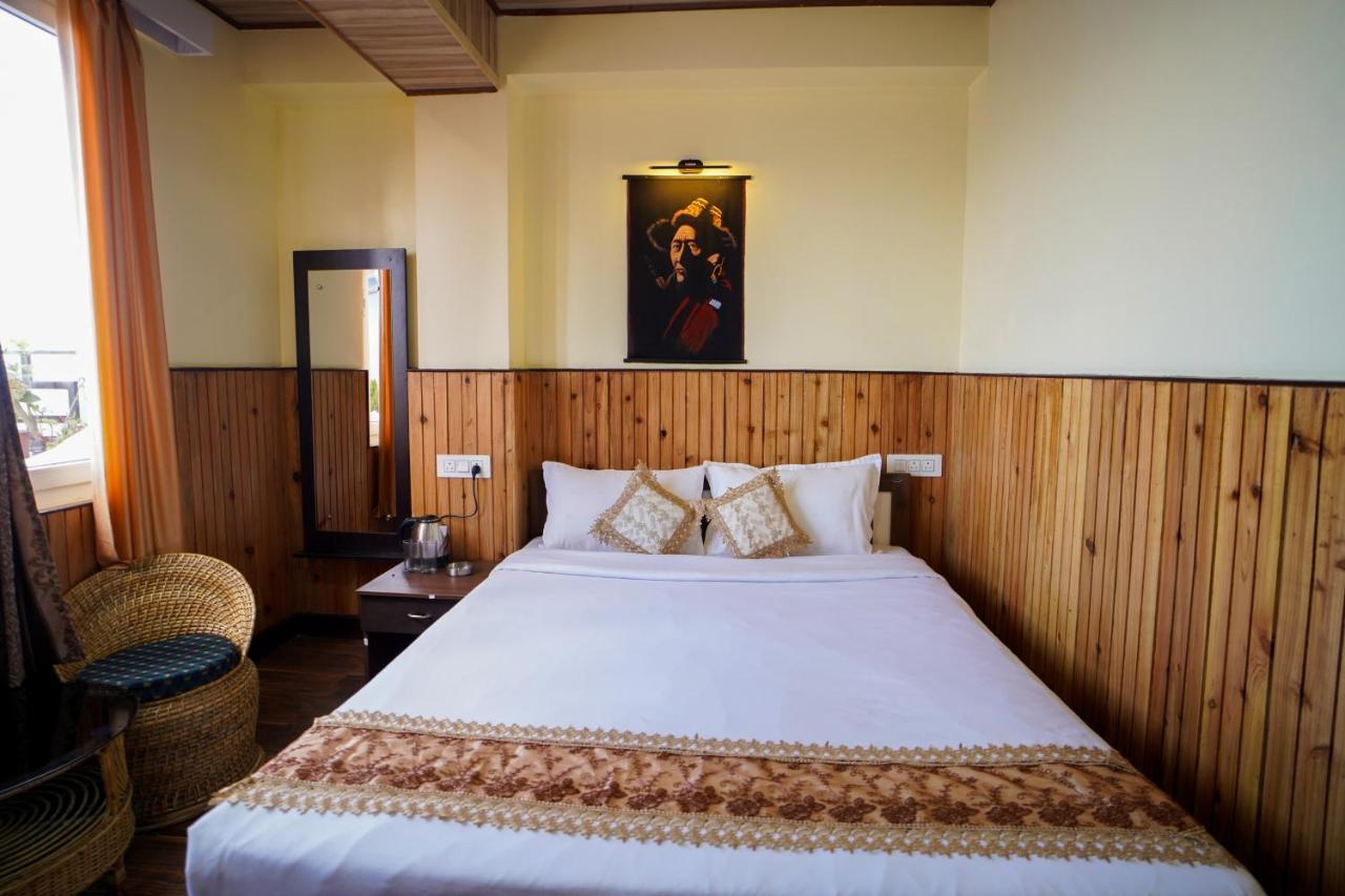 Hotel Hill Queen Near Sherpa Gumba Darjeeling Mall 5 Min Couple Friendly Kültér fotó