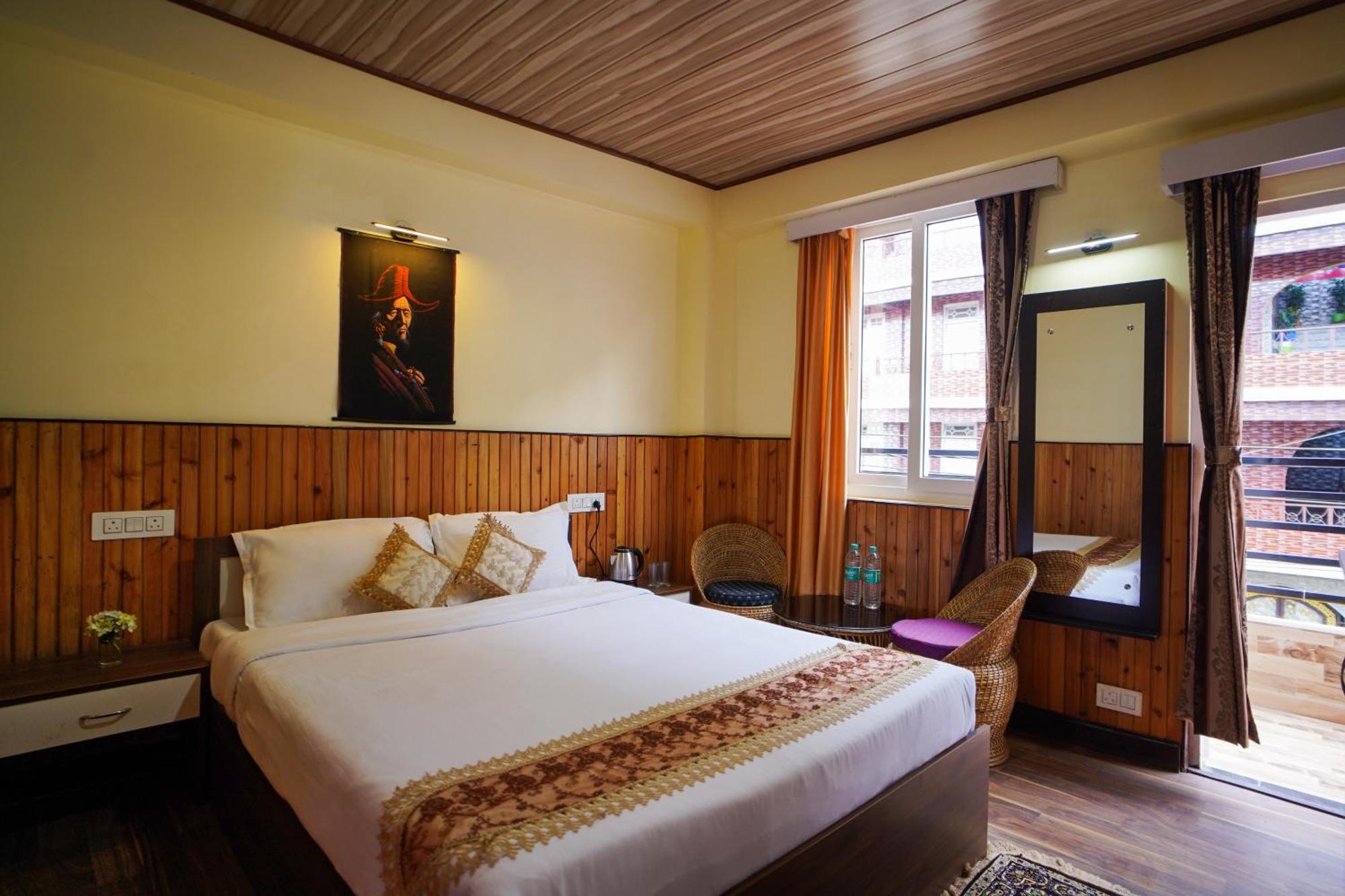 Hotel Hill Queen Near Sherpa Gumba Darjeeling Mall 5 Min Couple Friendly Kültér fotó